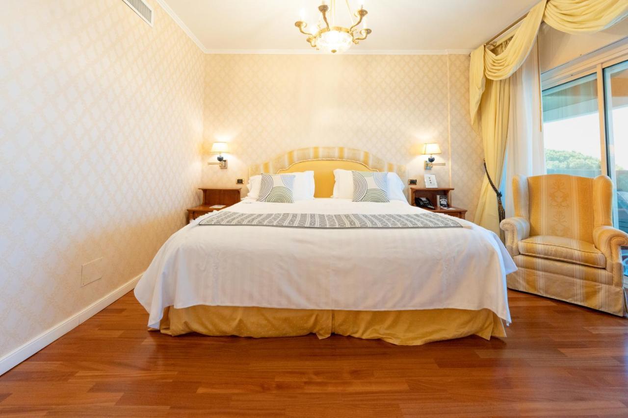 Grand Hotel Del Mare Resort & Spa Bordighera Ngoại thất bức ảnh